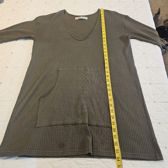 Free People Beach Olive Green Phoenix Ribbed Tunic! Size Medium. - Picture 6 of 8